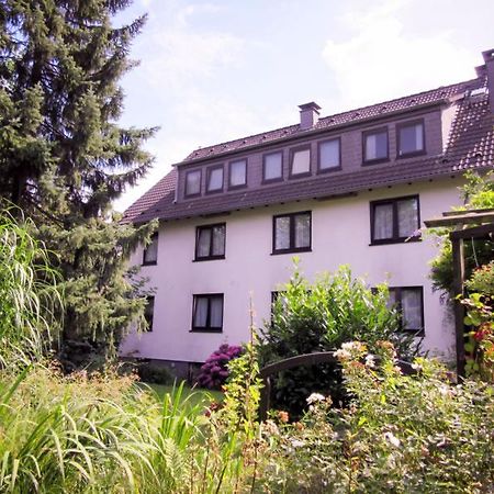 Hotel Zur Flora エッセン エクステリア 写真